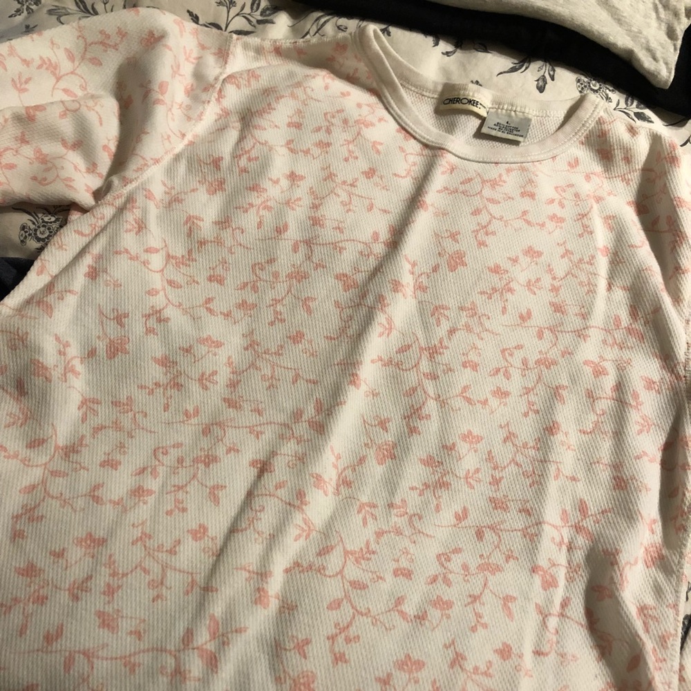 White and pink thermal